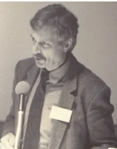 Redner bei der zehnten Jahrestagung