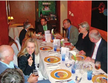Festliche Tafel beim Abendessen in Luxemburg